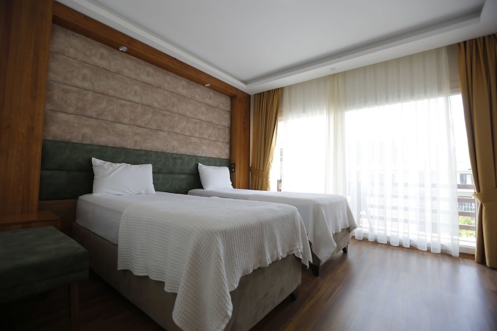 Силифке: Askar Port Hotel By Continent