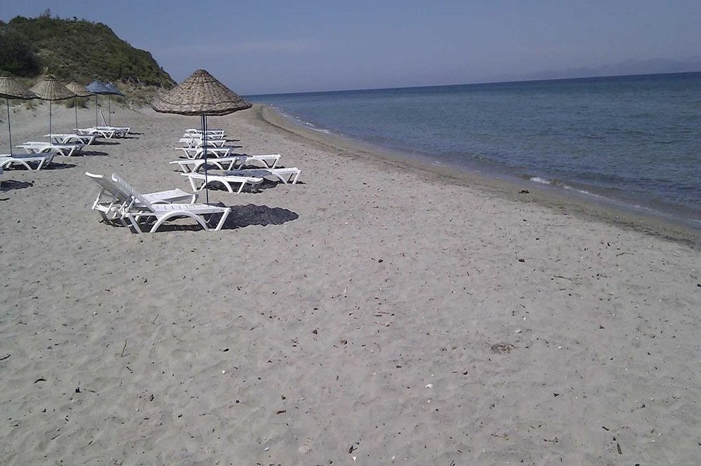 Гузеляли: Kum Hotel