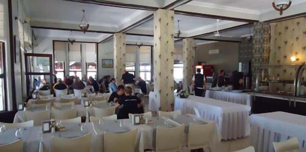 Гузеляли: Kum Hotel
