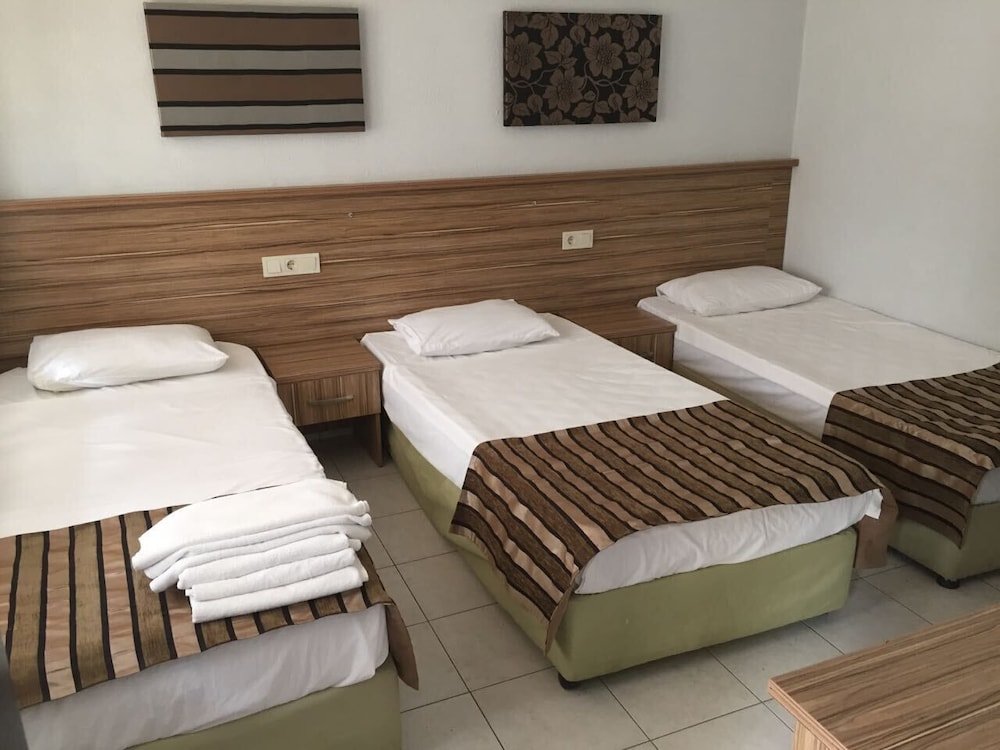 Гузеляли: Kum Hotel