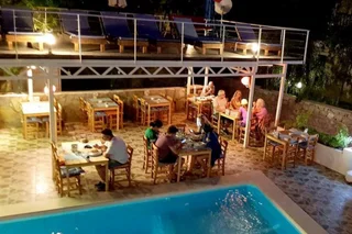 Битез: Hakan Otel