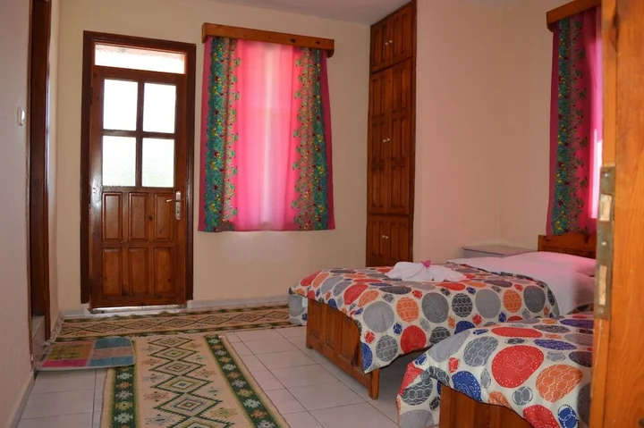 Дальян: Erasmus Apart Hotel