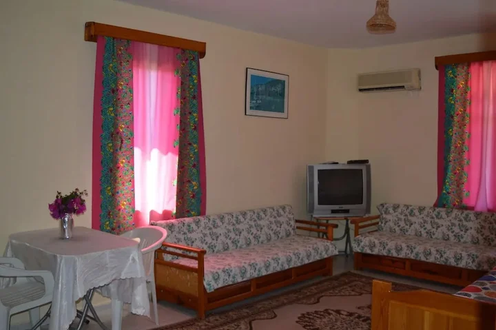 Дальян: Erasmus Apart Hotel