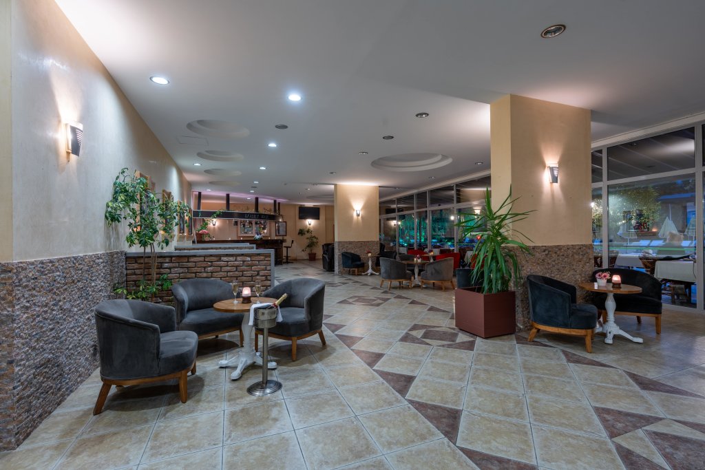 Кемер: Hotel Grand Viking All Inclusive