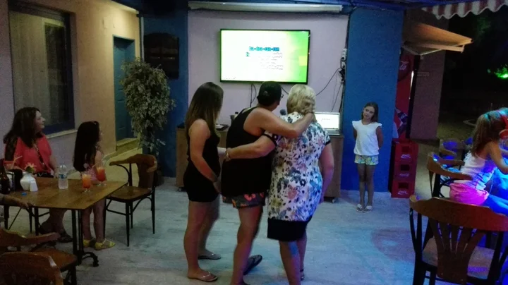 Кушадасы: Happy Apart
