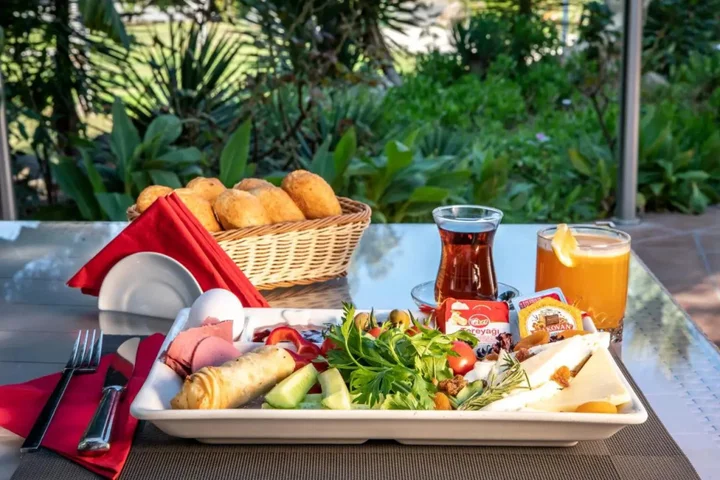 Бодрум: Flora Hotel Bodrum