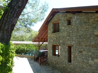 Чиралы: Olympos Village