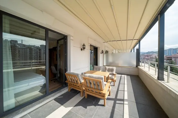Йомра: Holiday Inn Trabzon East, an IHG Hotel
