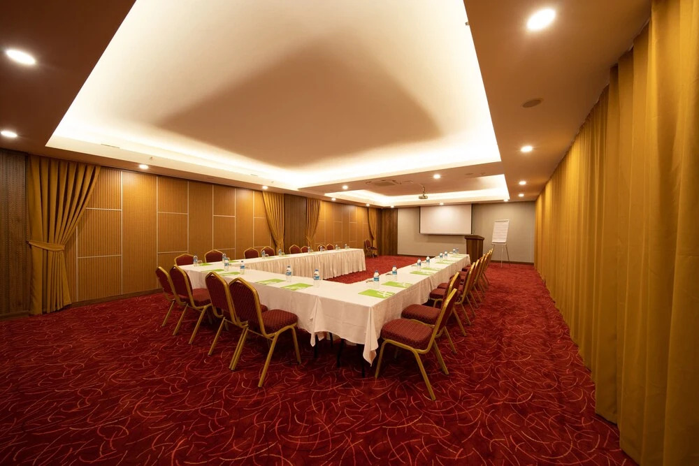 Йомра: Holiday Inn Trabzon East, an IHG Hotel