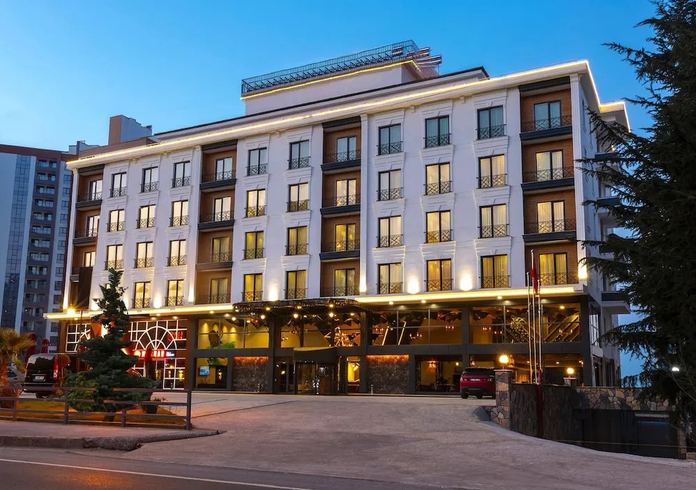 Йомра: Holiday Inn Trabzon East, an IHG Hotel