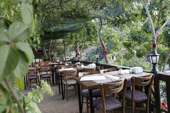 Шириндже: Shiraz Hotel & Restaurant