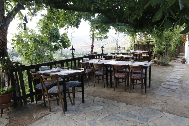 Шириндже: Shiraz Hotel & Restaurant