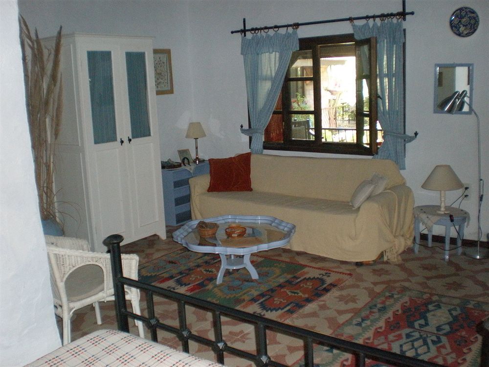 Кушадасы: Bakkhos Guesthouse