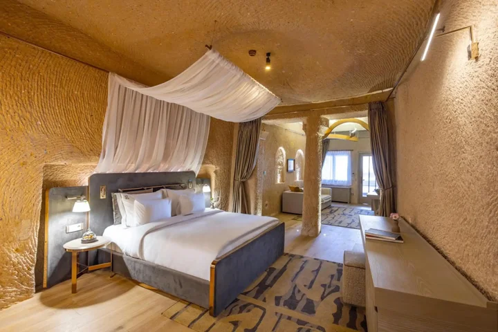 Ургуп: Avantgarde Refined Caves of Cappadocia