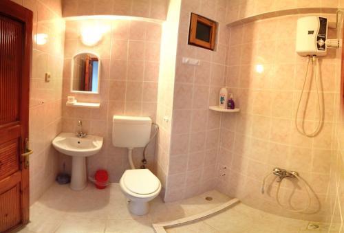 Финике: Keramos Hostel