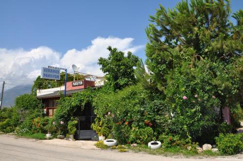 Финике: Keramos Hostel