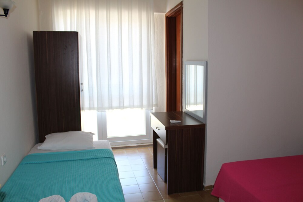 Дальян: Alinda Hotel