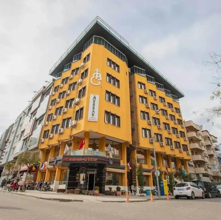 Салихли: Berrak Otel
