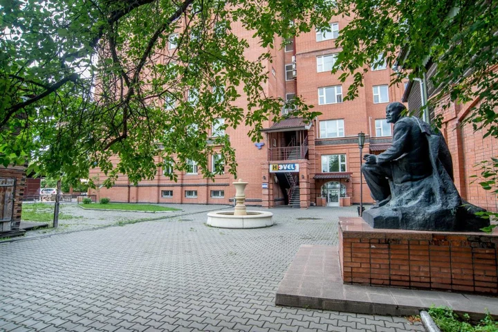 Красноярск: Жилое помещение Hovel 