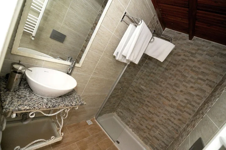 Сайл: Beyaz Ev Agva - Adults Only