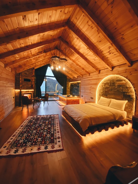 Чамлыхемшин: ZirvedeKal Suit Otel