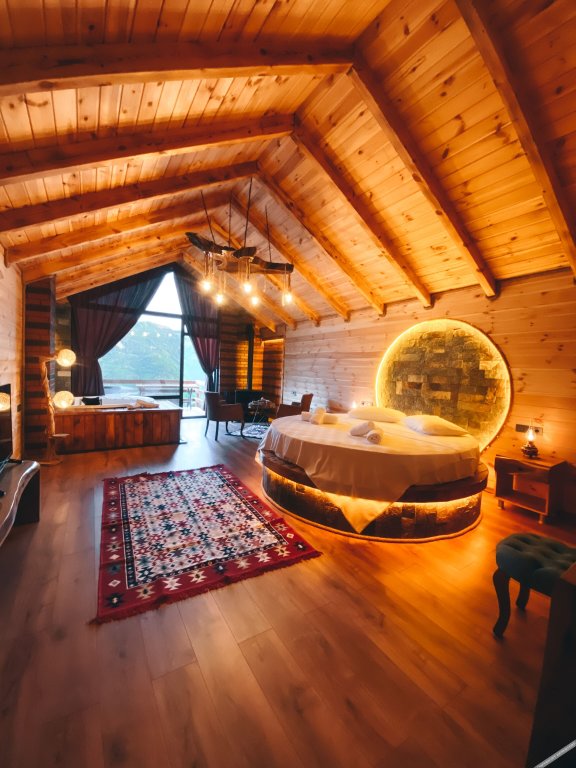 Чамлыхемшин: ZirvedeKal Suit Otel