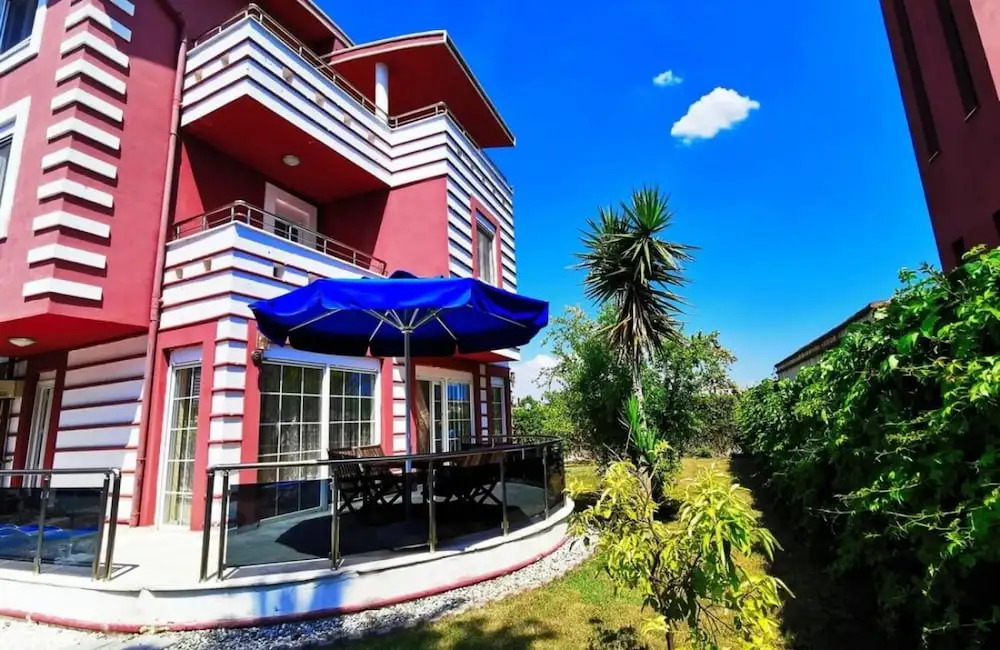 Белек: Impressive Villa With Private Pool in Antalya