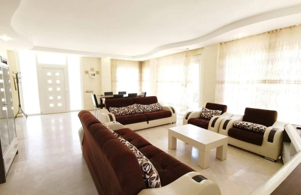 Белек: Impressive Villa With Private Pool in Antalya