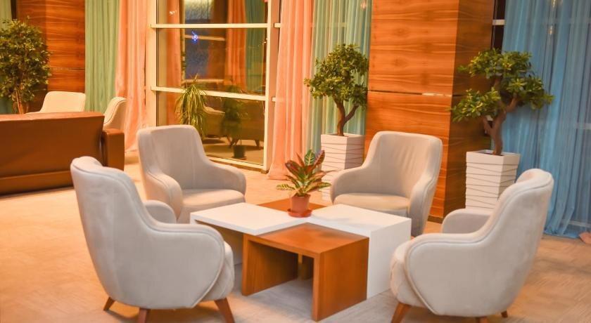 Усак: Ozgobek Ronesans Hotel De Luxe