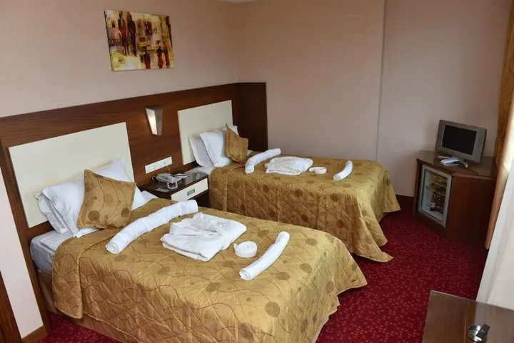 Усак: Ozgobek Ronesans Hotel De Luxe