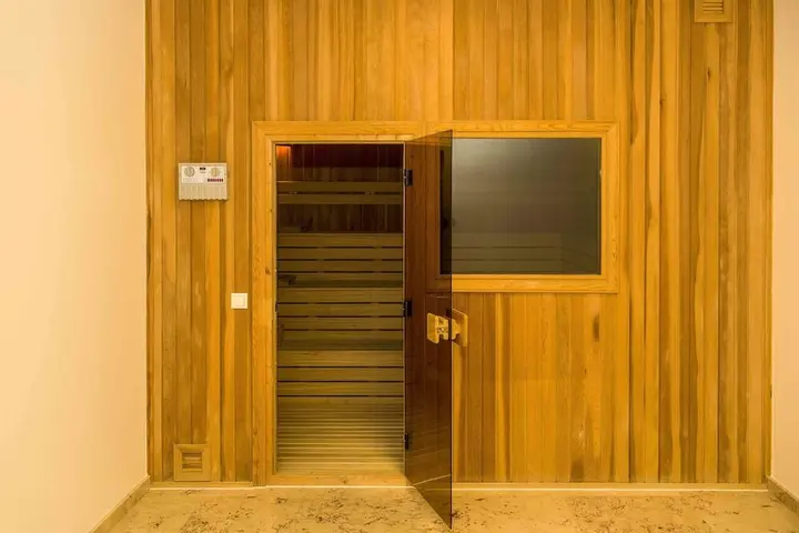 Усак: Ozgobek Ronesans Hotel De Luxe
