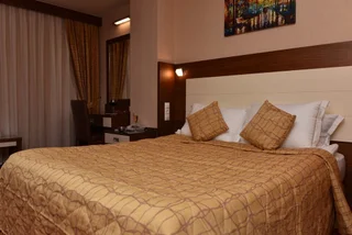Усак: Ozgobek Ronesans Hotel De Luxe