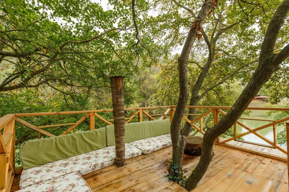 Сайл: Mesmerizing Tiny House On Riverside in Agva