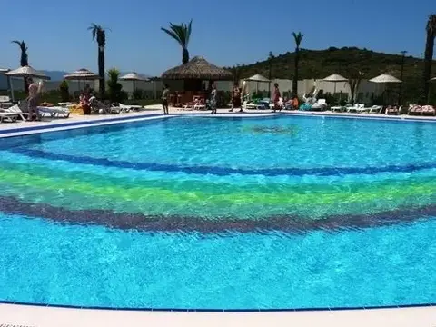 Милас: Turquoise Resort Apartments