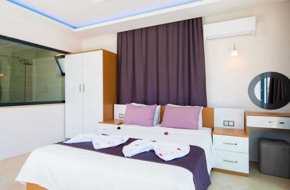 Сарыбелен: Dreamy Villa With Private Pool and Jacuzzi in Kas
