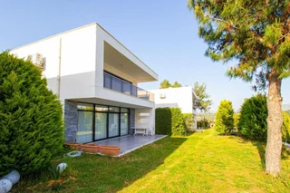 Согучак: Beverly hills kuşadası