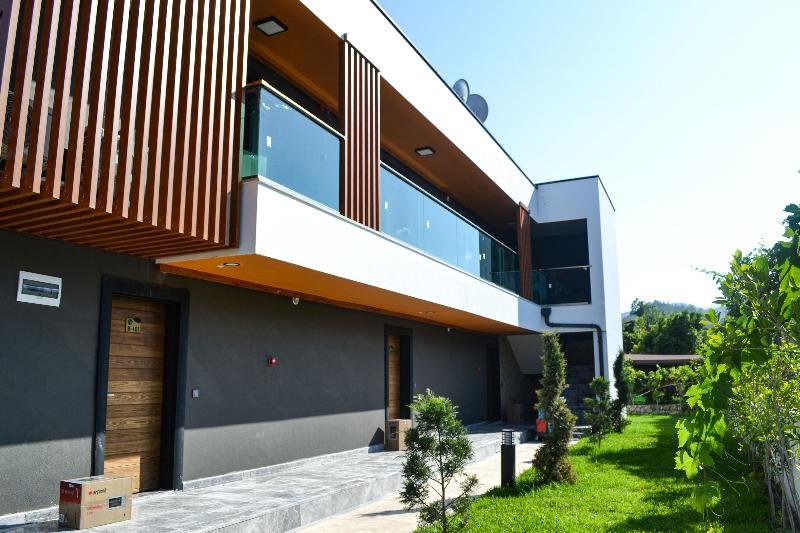 Чамьюва: Güven Park