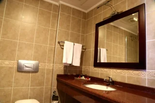 Бююкчекмедже: Blue World Hotel
