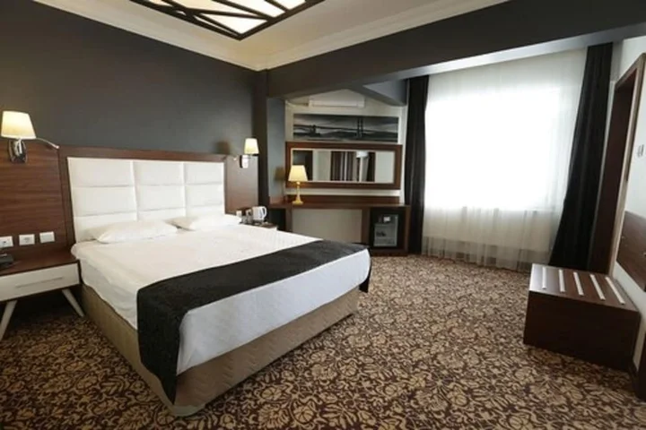 Эдремит: Adramis Termal Hotel