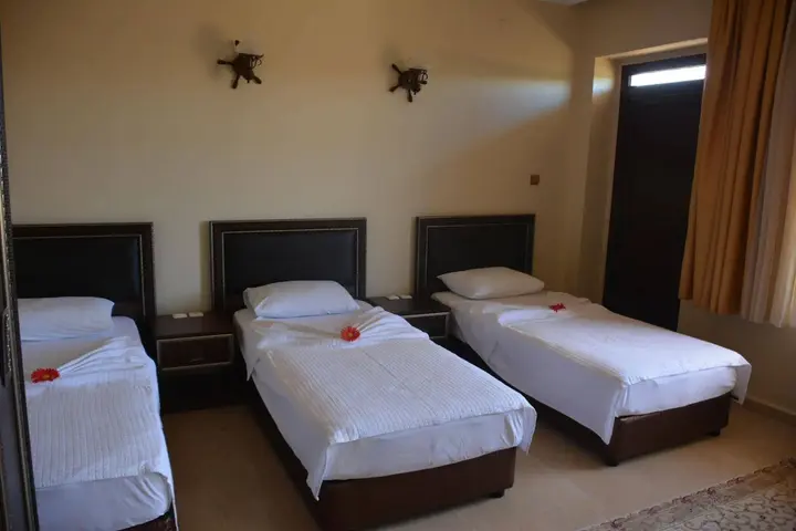 Мидьят: Turabdin Hotel