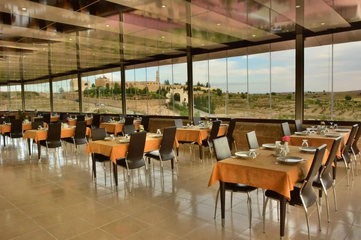 Мидьят: Turabdin Hotel