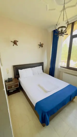 Мидьят: Turabdin Hotel