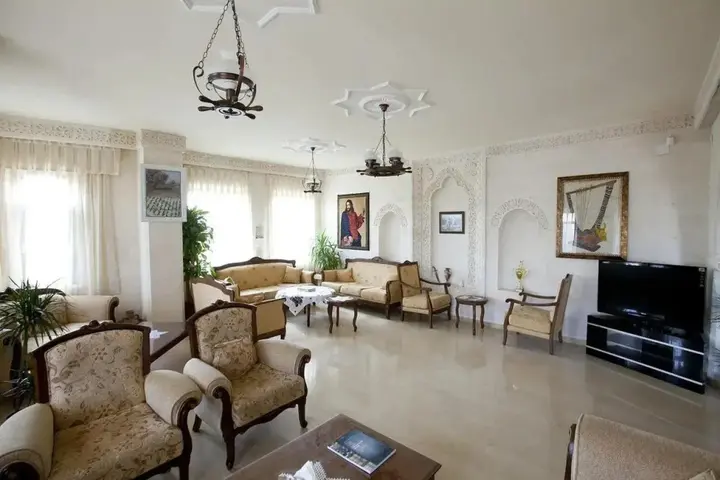 Мидьят: Turabdin Hotel