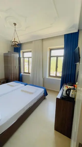 Мидьят: Turabdin Hotel