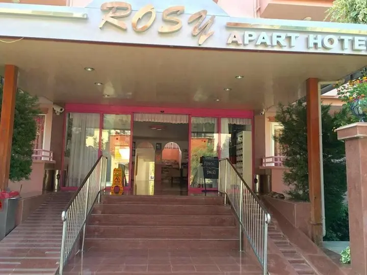 Мармарис: Rosy Apart