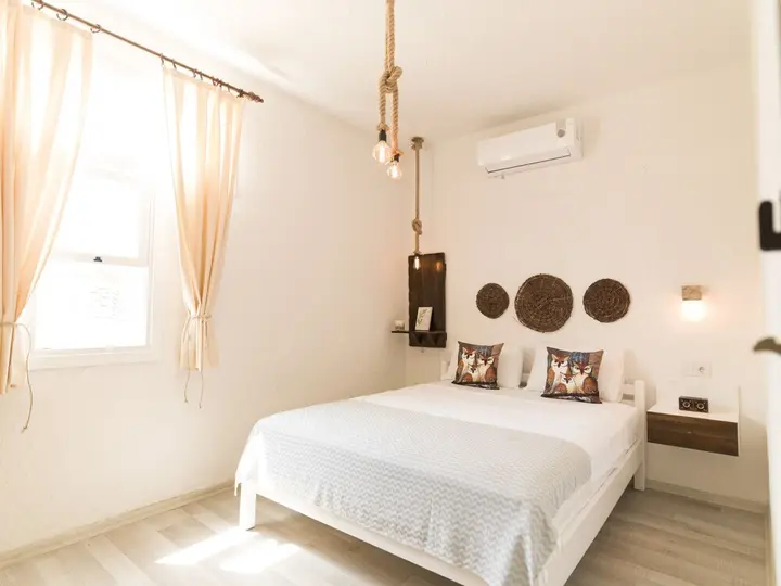 Датча: Koop Suites