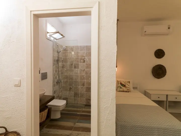 Датча: Koop Suites