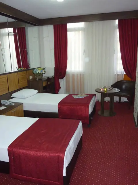 Адана: Çetinel Otel