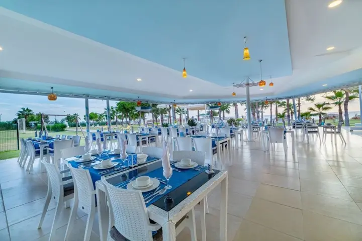 Окурджалар: Justiniano Club Park Conti