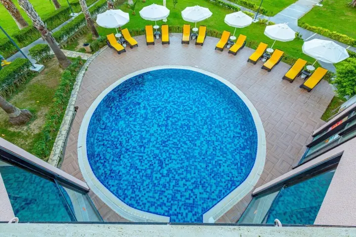 Окурджалар: Justiniano Club Park Conti
